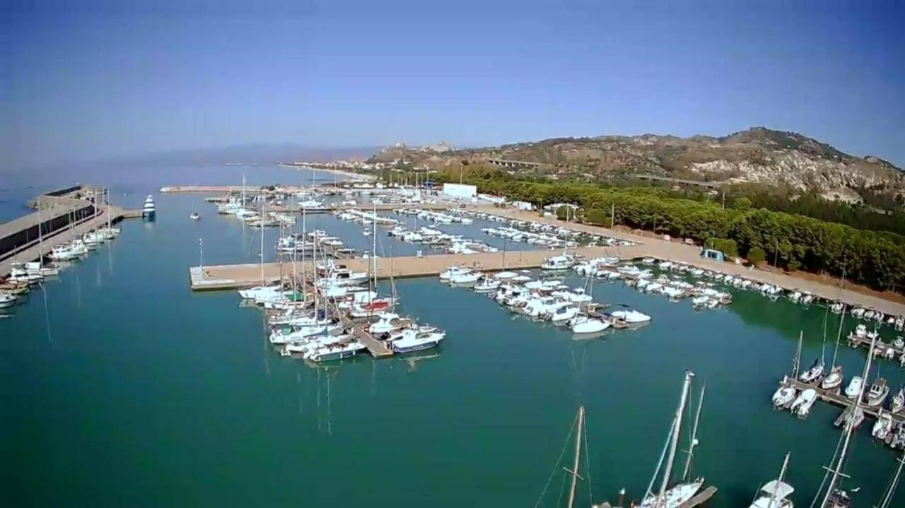 Hotel Mediterraneo Roccella Ionica Kültér fotó